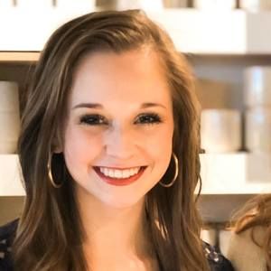 Meet your Posher, Caroline